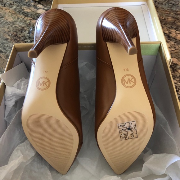 MICHAEL Michael Kors, Genuine Leather Booties - Picture 6 of 8